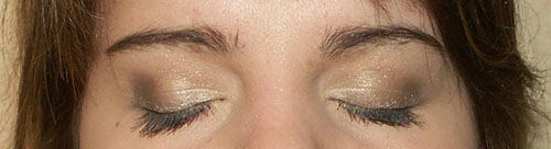 elowine-kaki-dior-yeux-fermes.jpg
