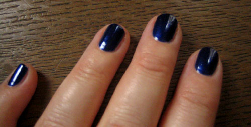 vernis-bleu-barry-m